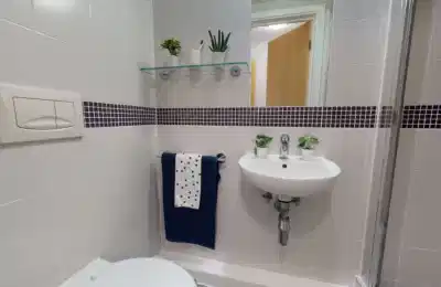 Amenities?w=400&h=260&fit=crop&q=40&auto=format&trim=auto