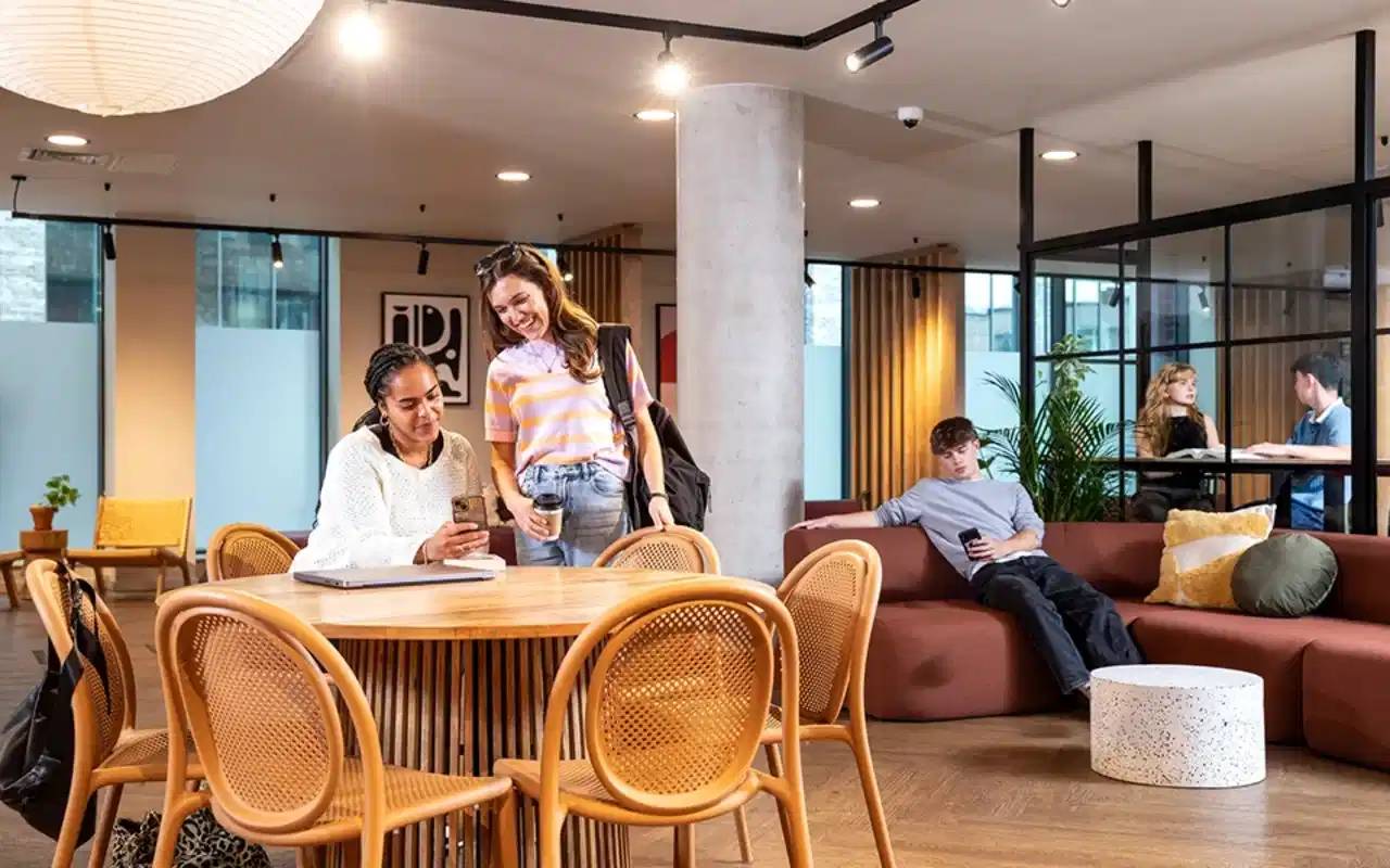 LST Stapleton House, London - London, England, United Kingdom - Common Area