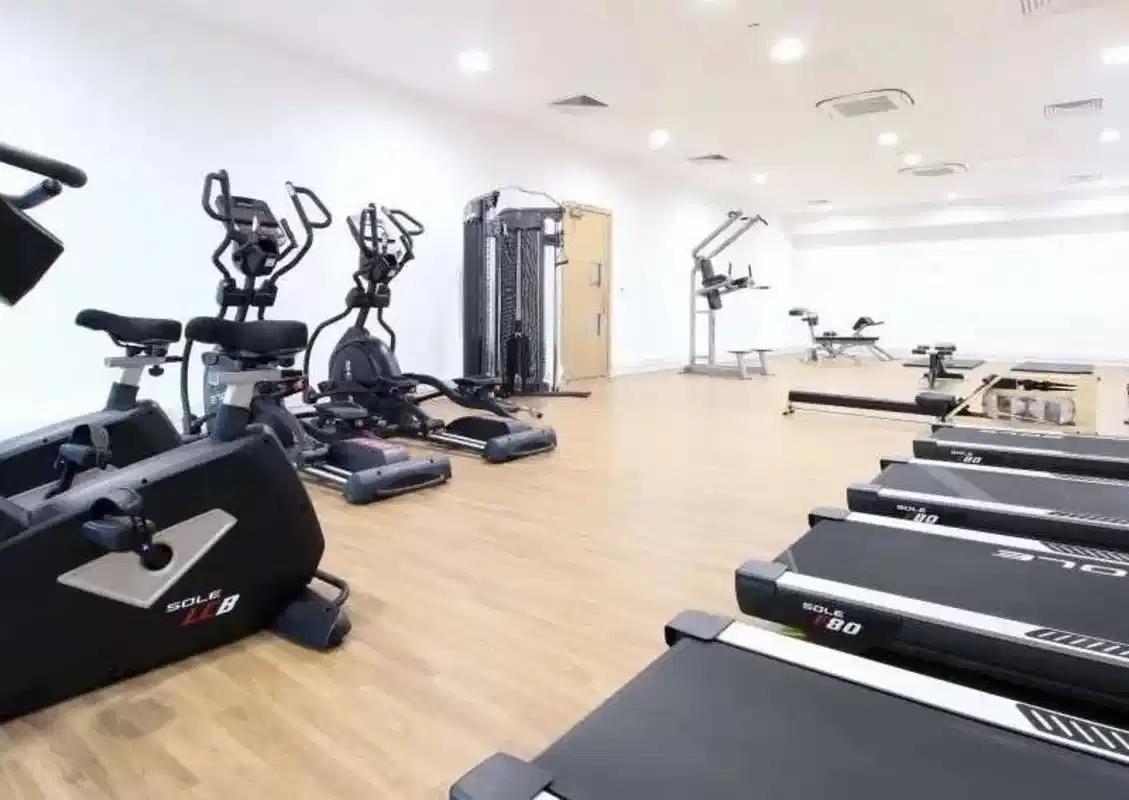 X1 Chapel Street, Manchester - Manchester, England, United Kingdom - Amenities