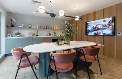 Aster House, Belfast - Belfast, Northern Ireland, United Kingdom - Amenities