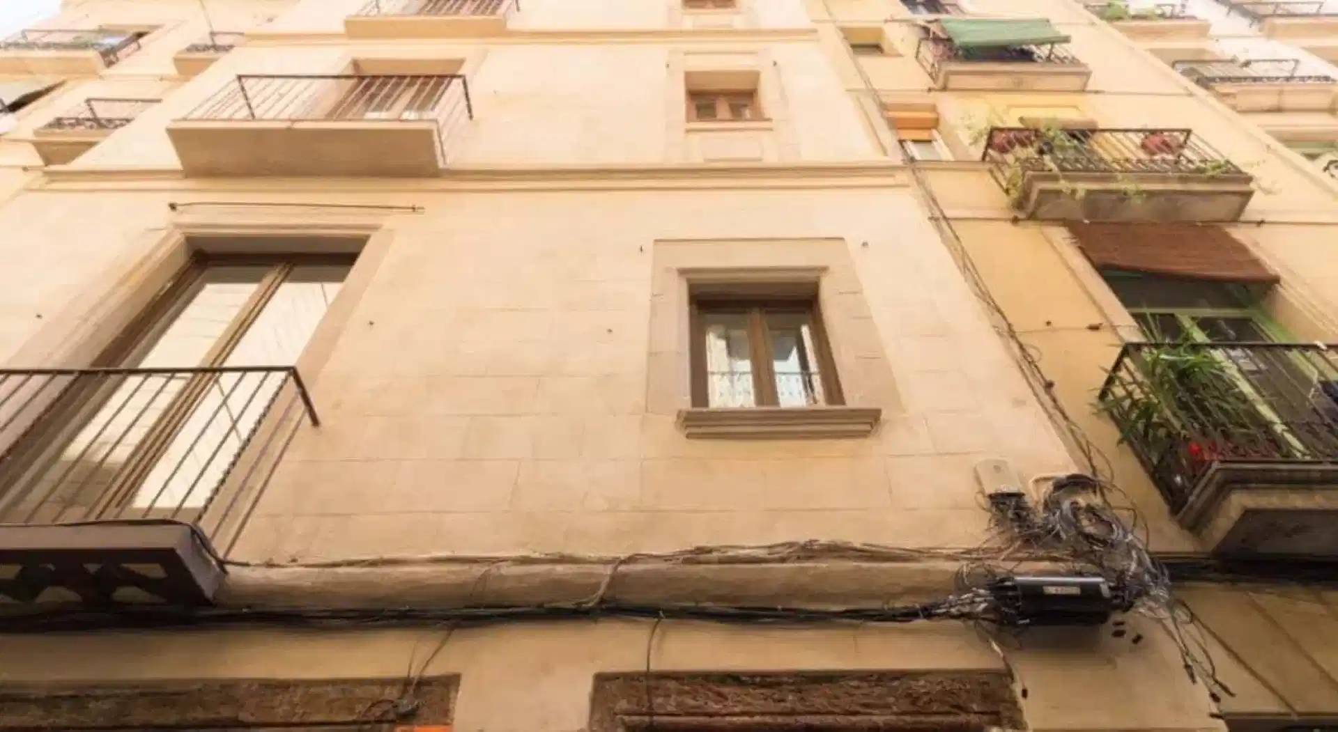 SPC 8002, Barcelona - Barcelona, Spain - Exterior