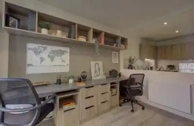 Common Area?w=400&h=260&fit=crop&q=40&auto=format&trim=auto