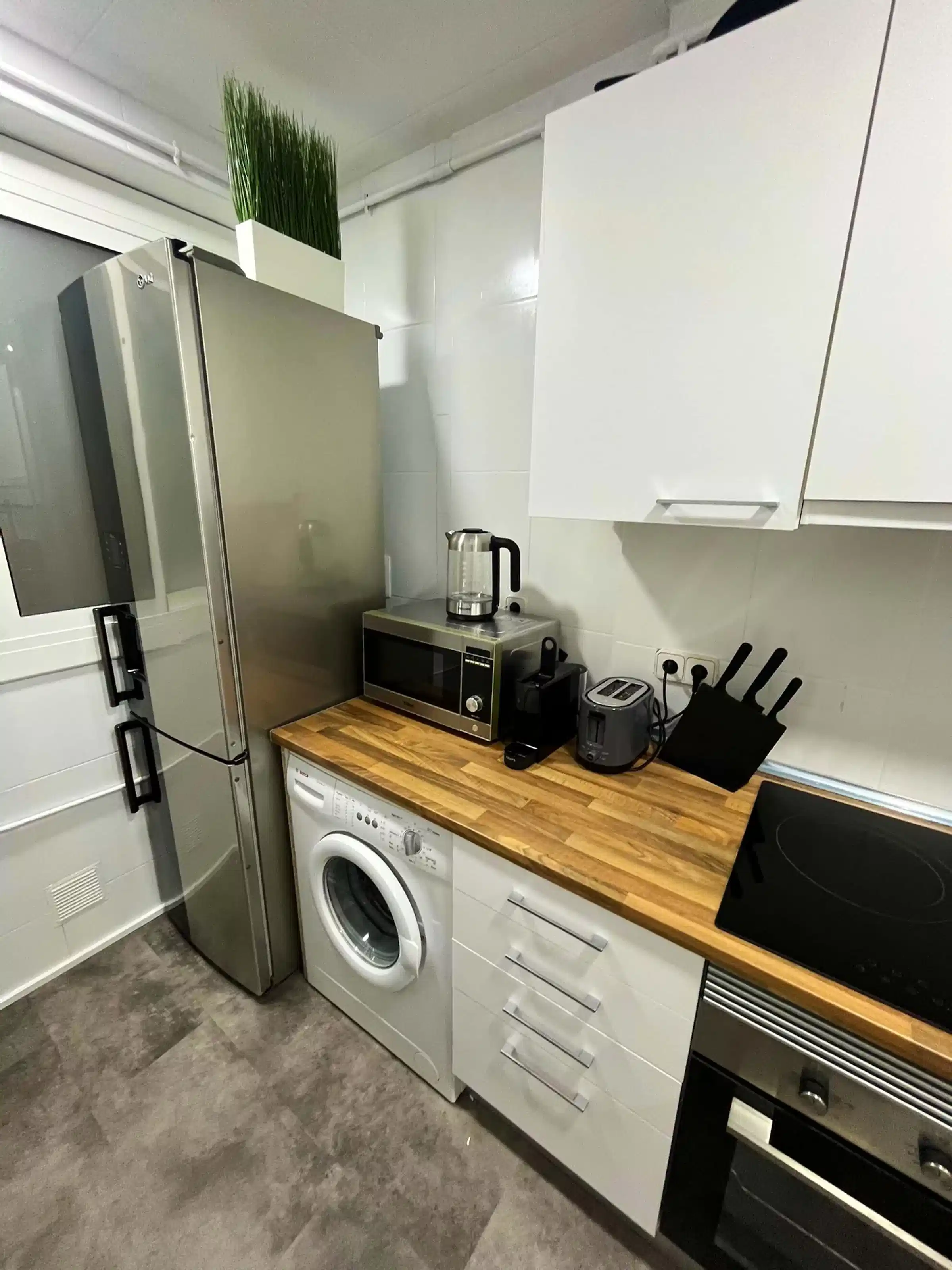 SPC 8011, Barcelona - Barcelona, Spain - Amenities