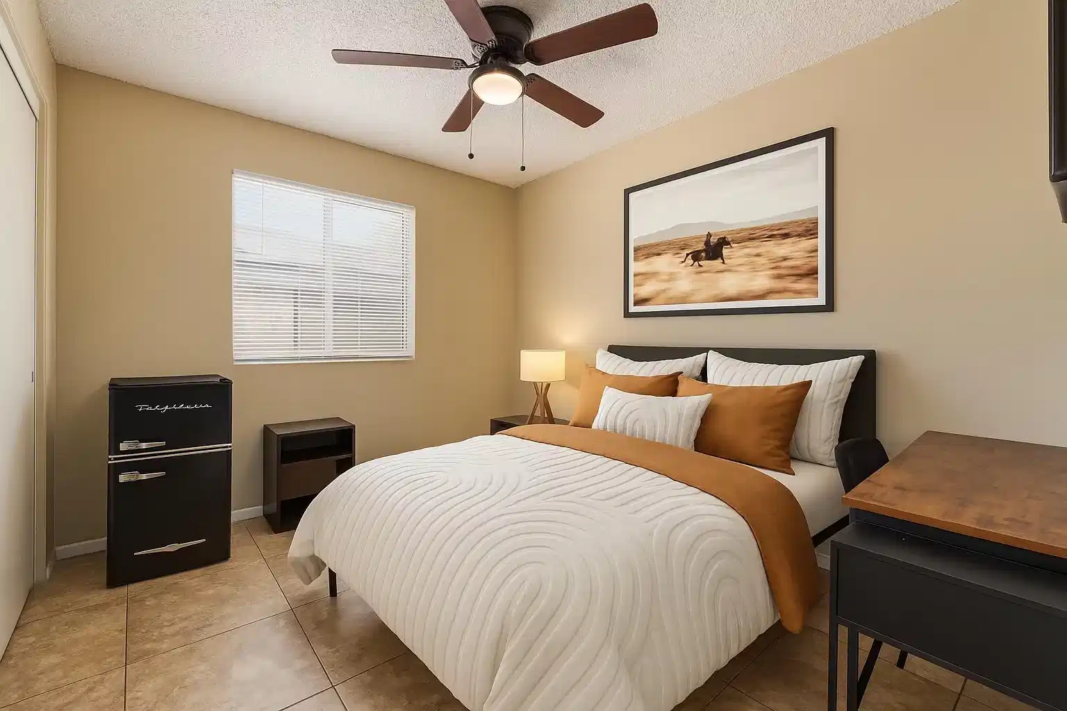 Amenities?w=400&h=260&fit=crop&q=40&auto=format&trim=auto