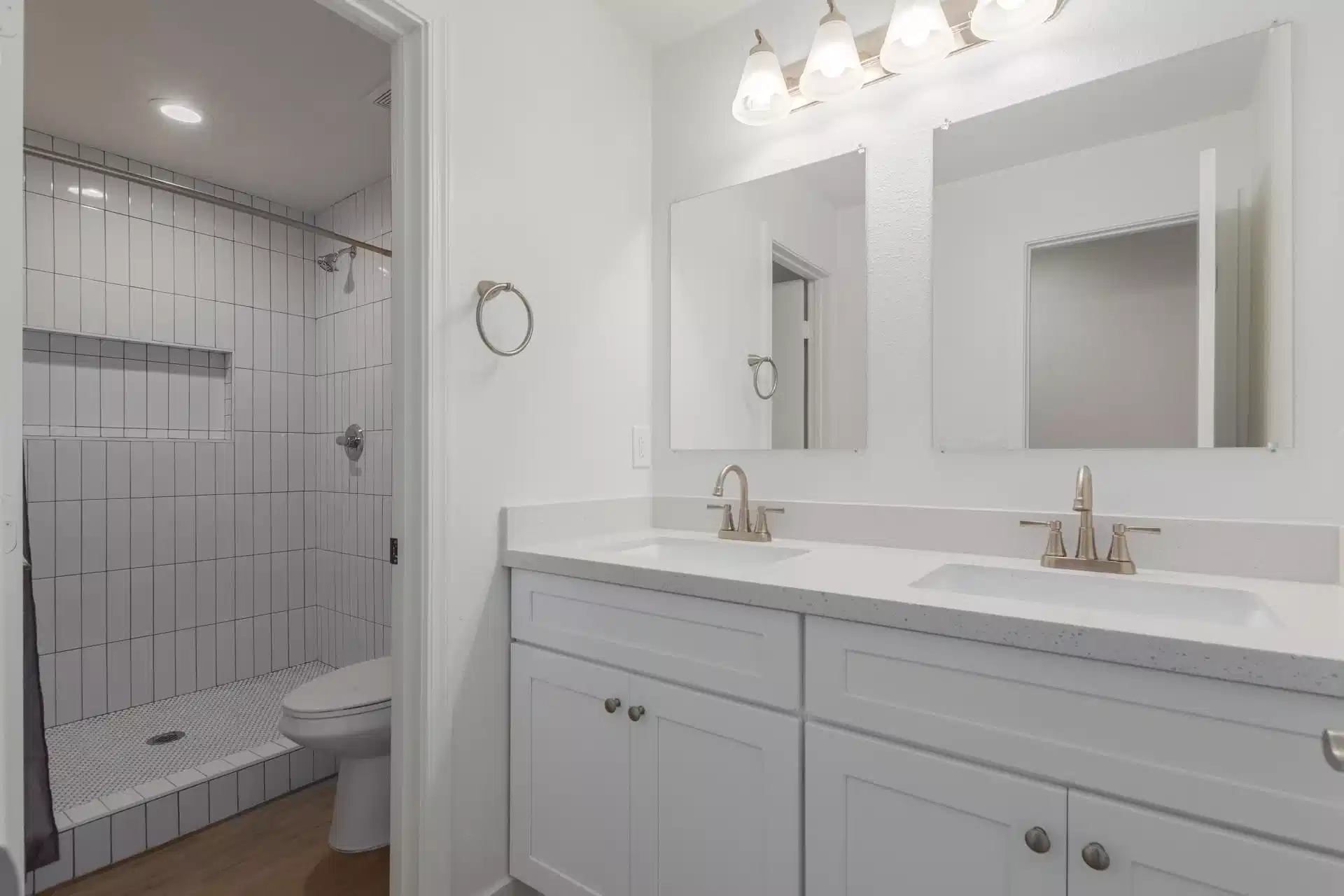 PDP 85017, Phoenix - Phoenix, Arizona, United States - #12778 : Room in 8 Bed 4 Bath - Bathroom