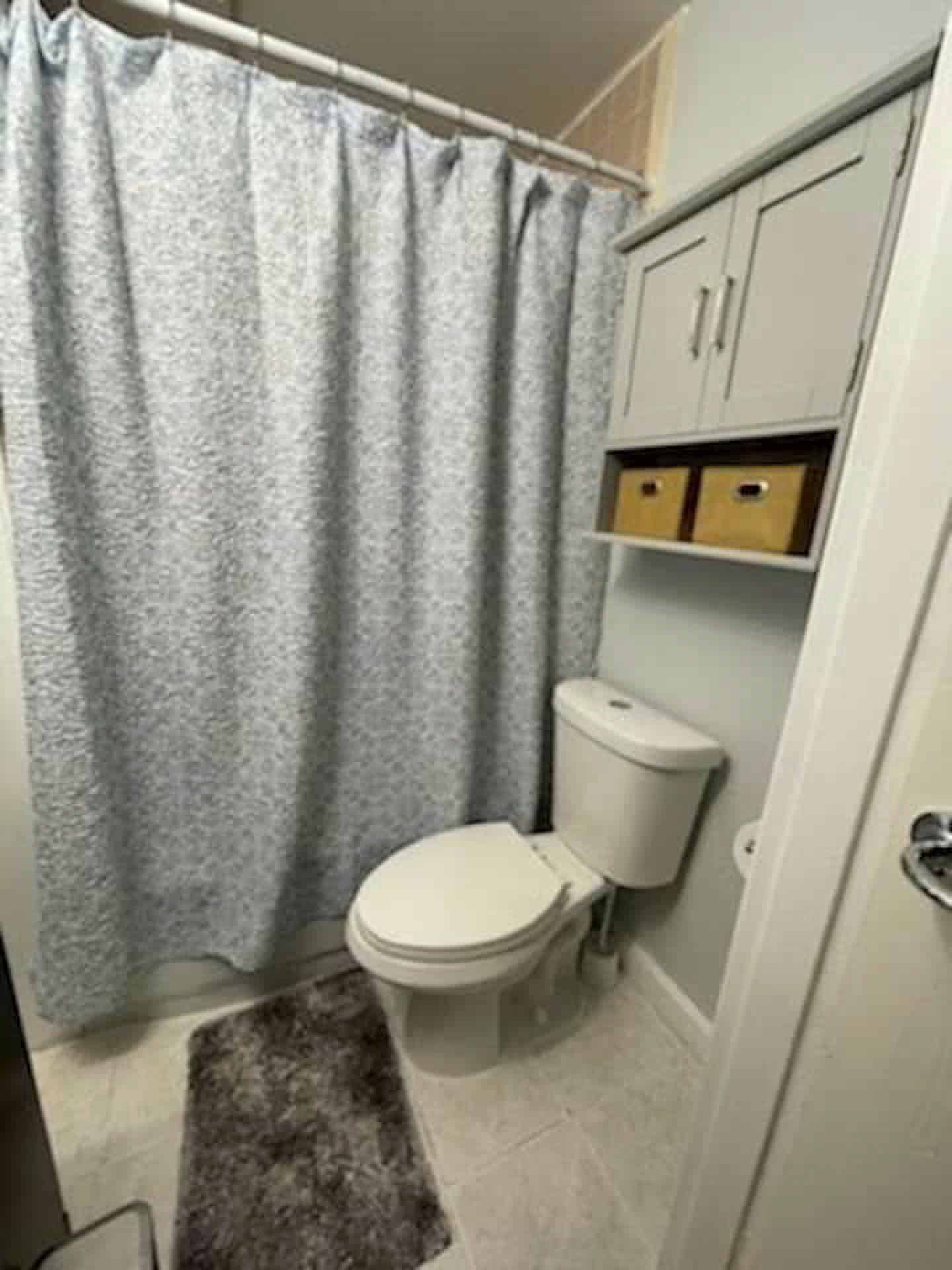 337 Beacon Street, Boston - Boston, Massachusetts, United States - Bathroom