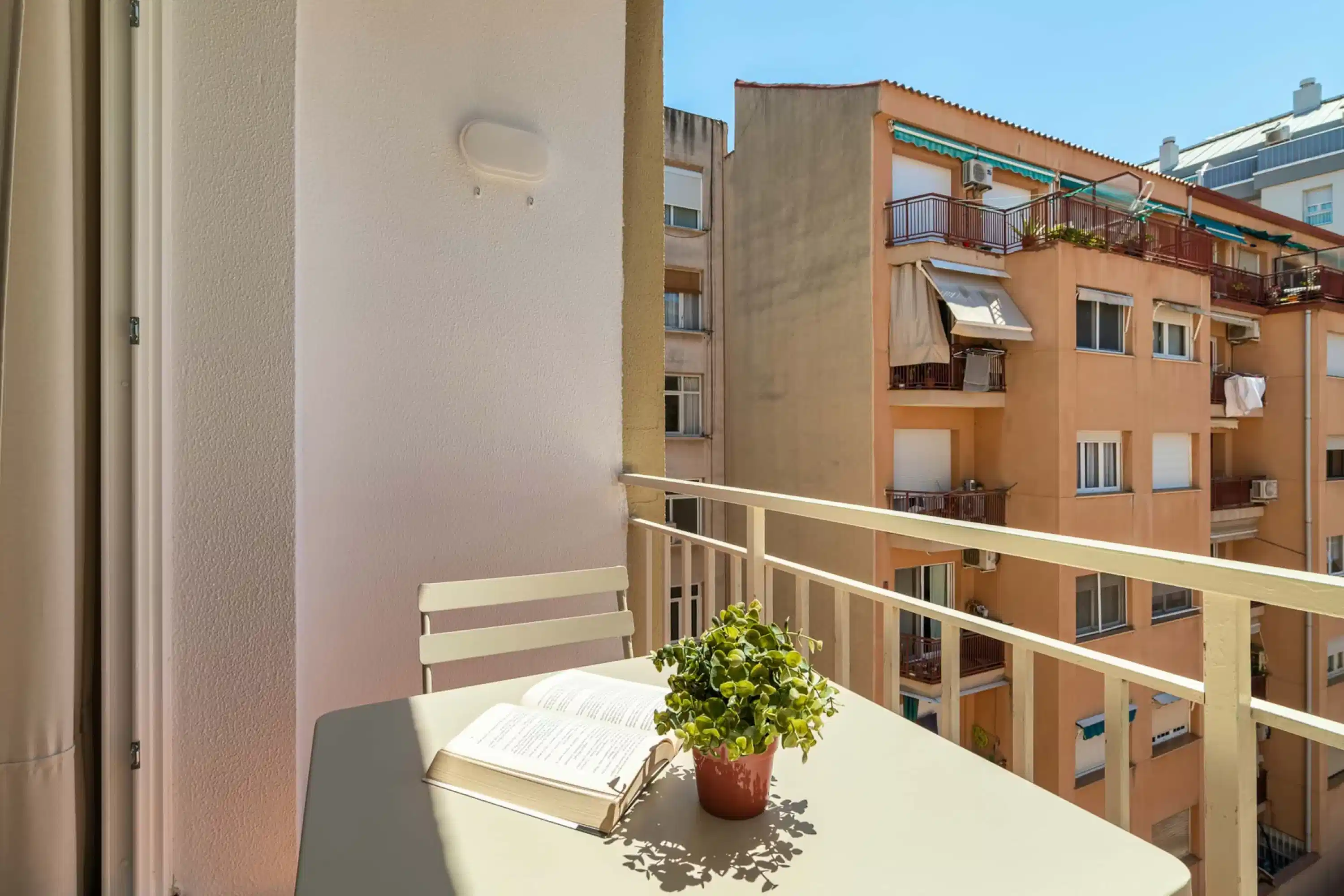 SPC 8028, Barcelona - Barcelona, Spain - Exterior