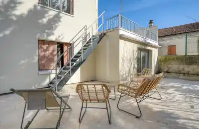 Habyt 85200, Paris - Paris, France - Exterior