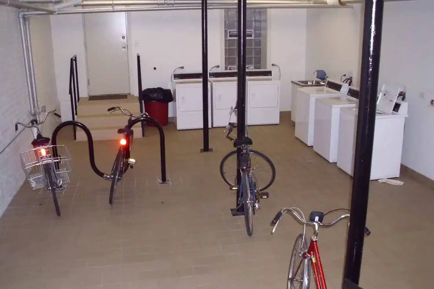 5320-5326.5 S. Drexel Boulevard, Chicago - Chicago, Illinois, United States - Amenities