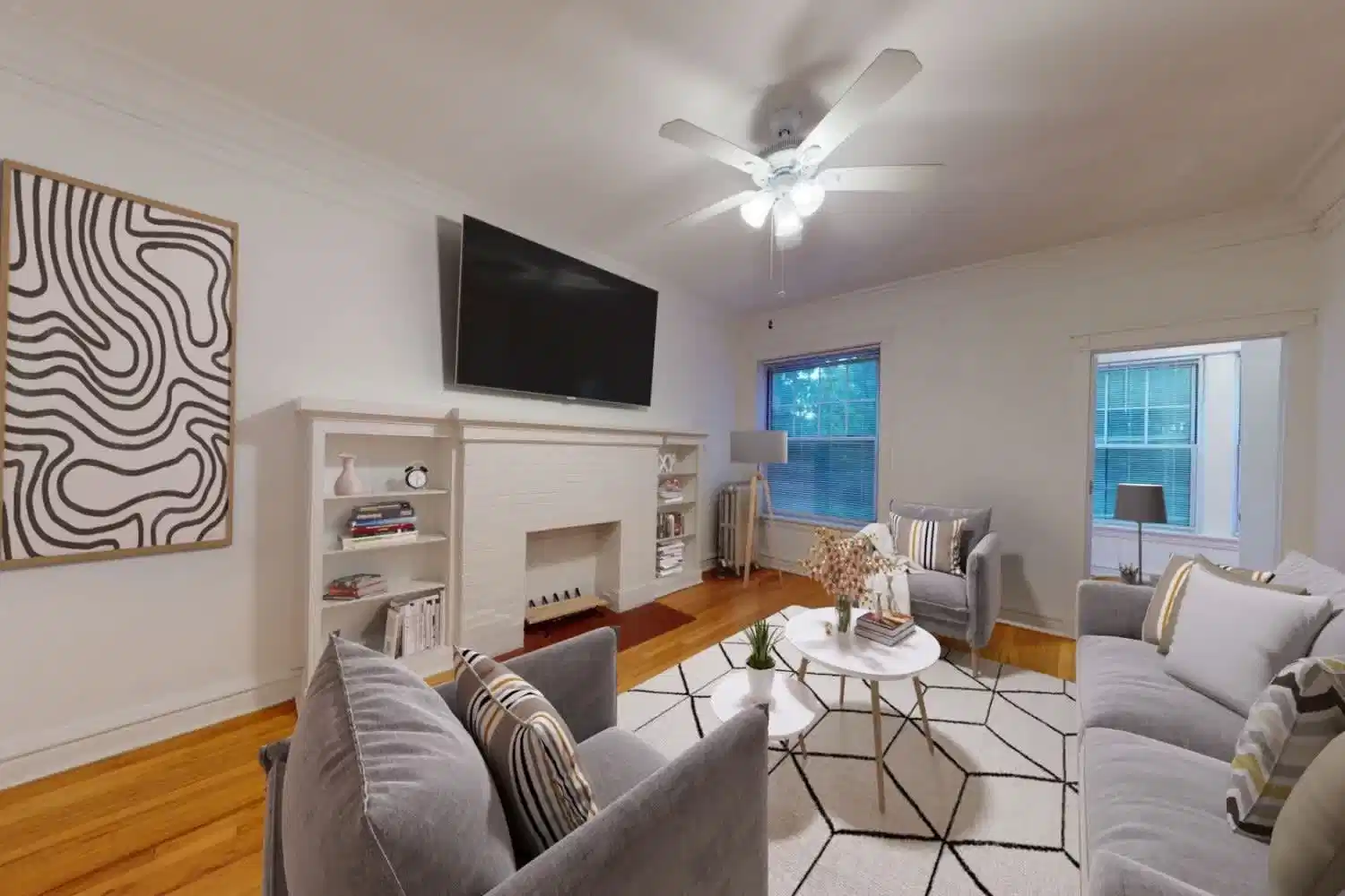 5715-5725 S. Kimbark Avenue, Chicago - Chicago, Illinois, United States - Common Area