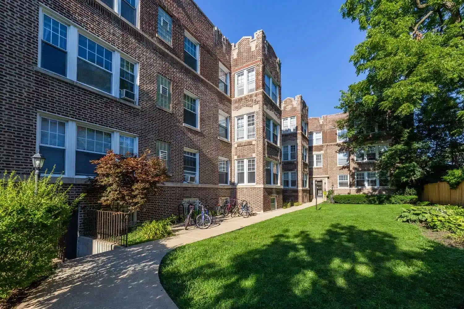 5715-5725 S. Kimbark Avenue, Chicago - Chicago, Illinois, United States - Exterior