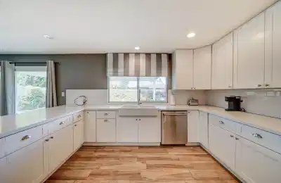 Amenities?w=400&h=260&fit=crop&q=40&auto=format&trim=auto