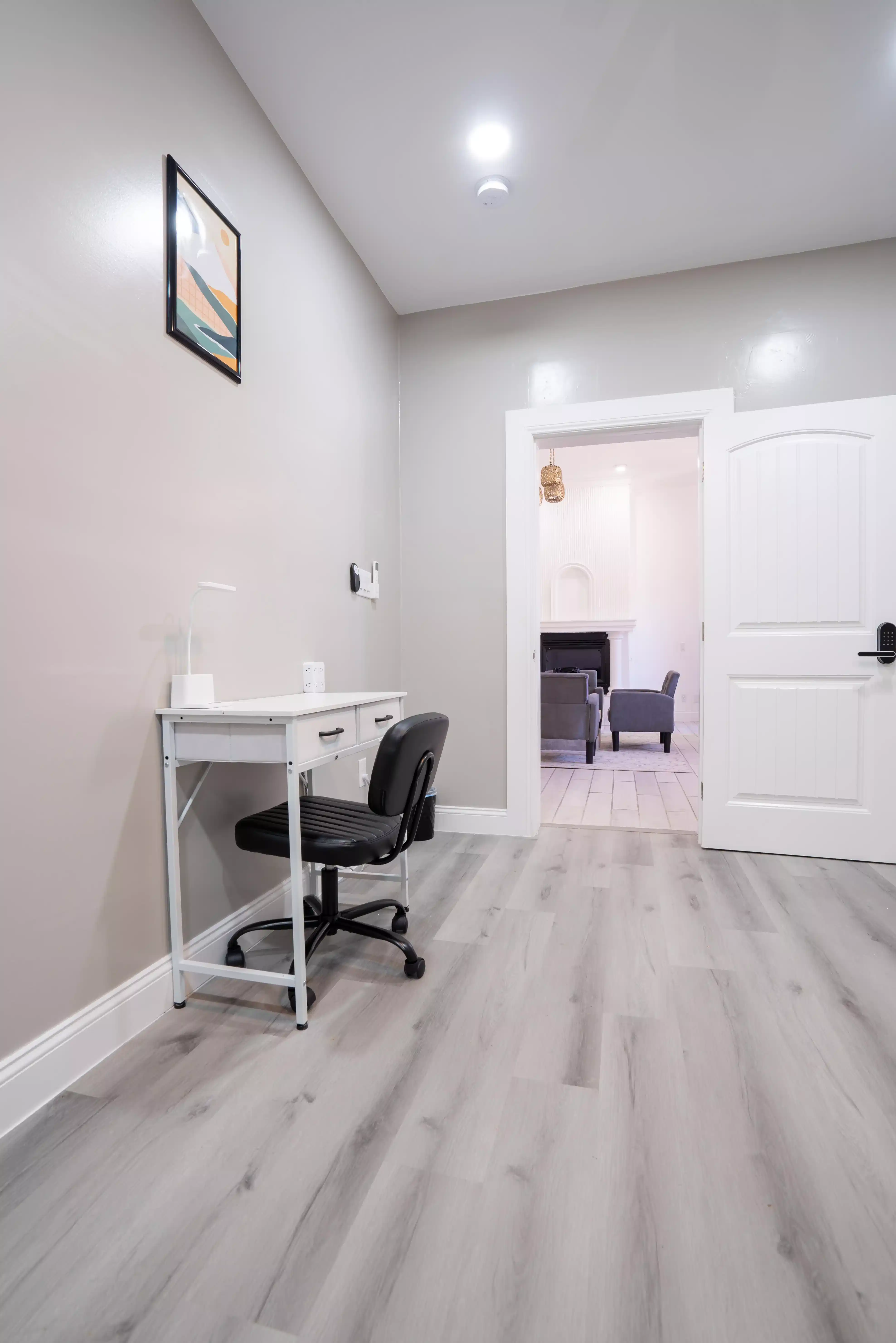 #23116 : Room in 6 Bed 3 Bath - Amenities?w=400&h=260&fit=crop&q=40&auto=format&trim=auto