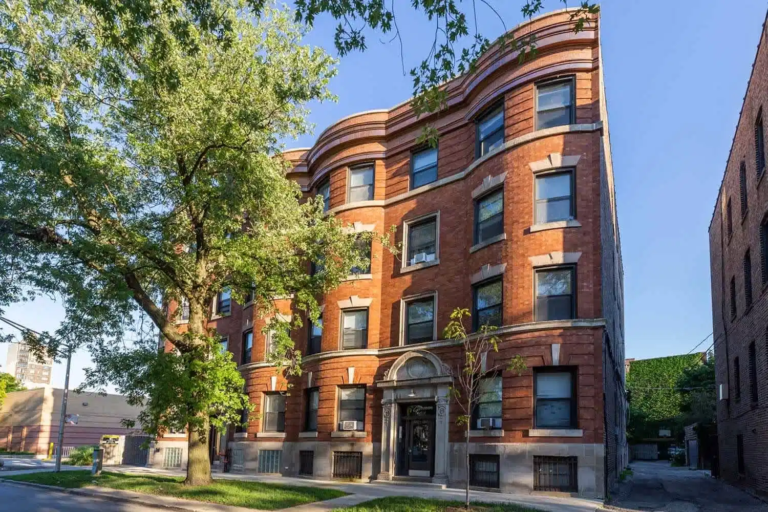 1515 E. 54th Street, Chicago - Chicago, Illinois, United States - Exterior