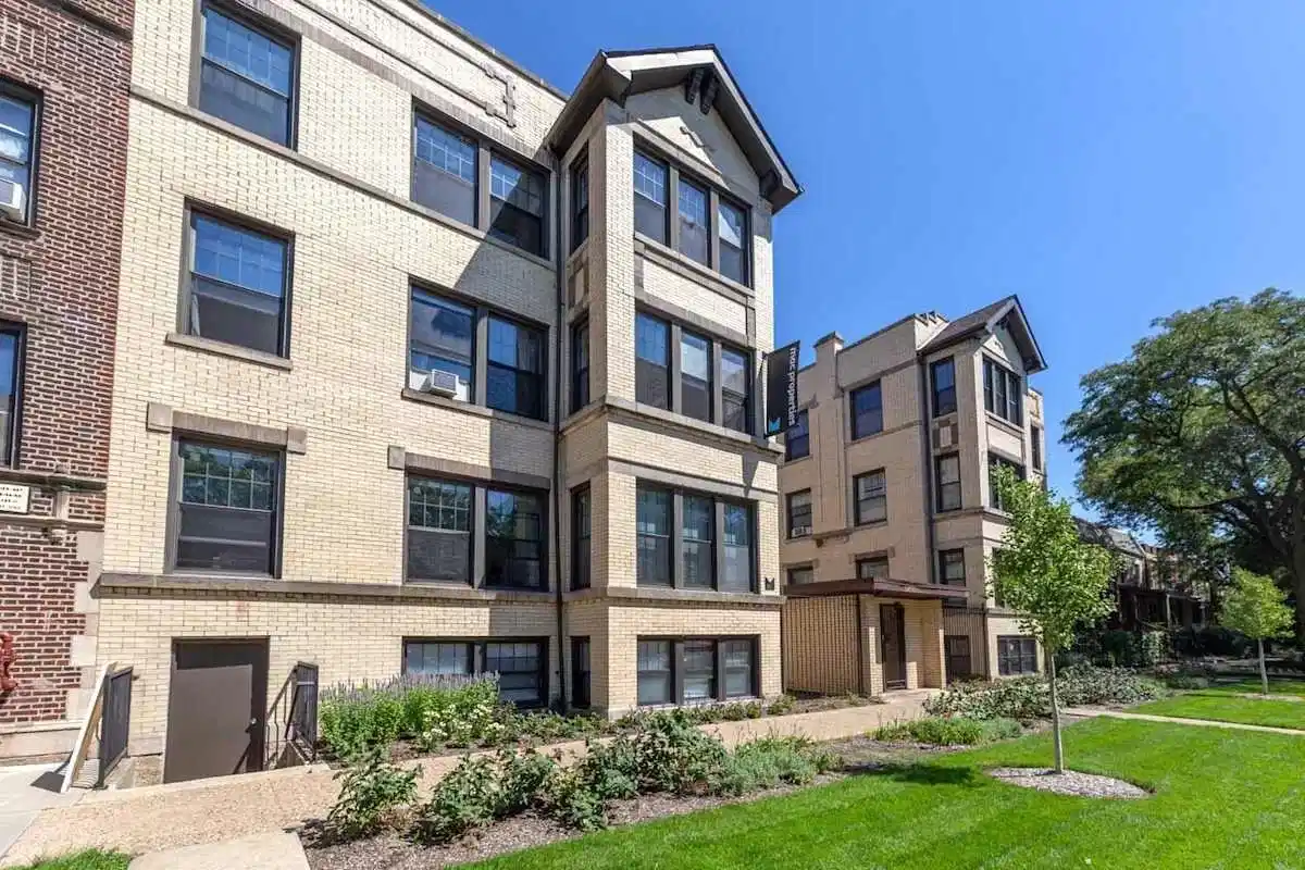 5411-5421 S. Ellis Avenue, Chicago - Chicago, Illinois, United States - Exterior