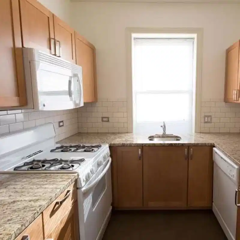 5401-5409 S. Cottage Grove Avenue, Chicago - Chicago, Illinois, United States - Kitchen