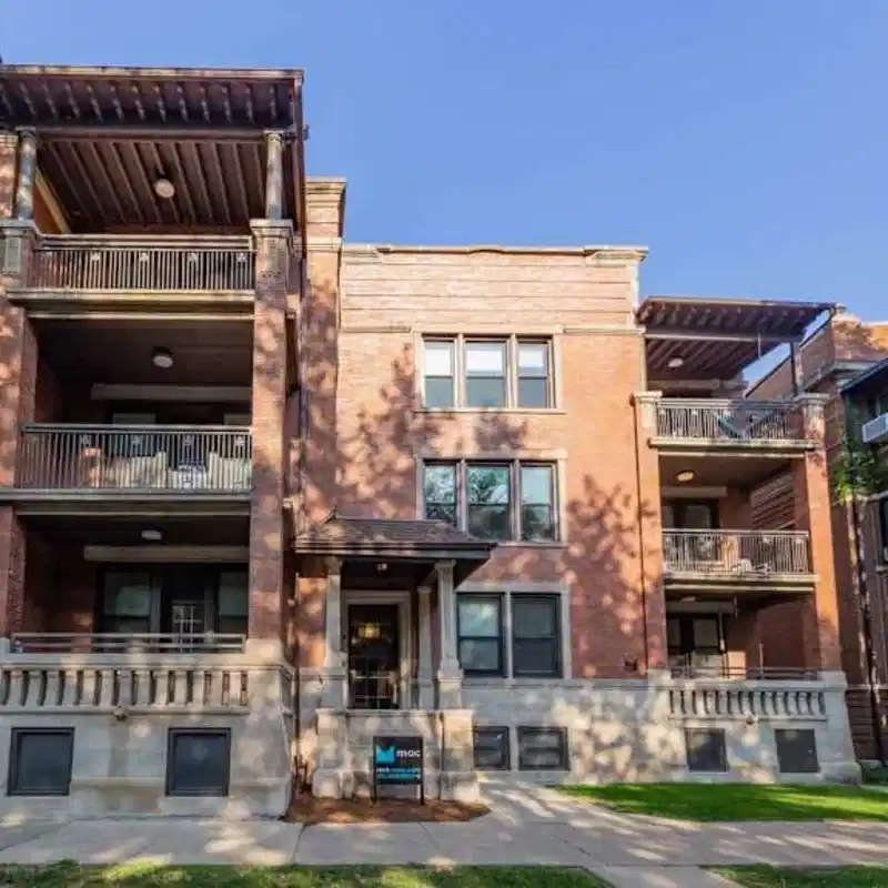 5507-5509 S. Hyde Park Boulevard, Chicago - Chicago, Illinois, United States - Exterior