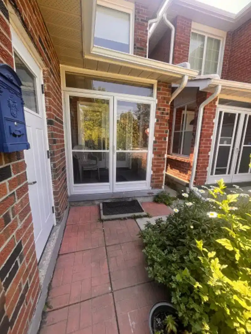 14 Charcoal Drive, Scarborough - Toronto, Ontario, Canada - Exterior