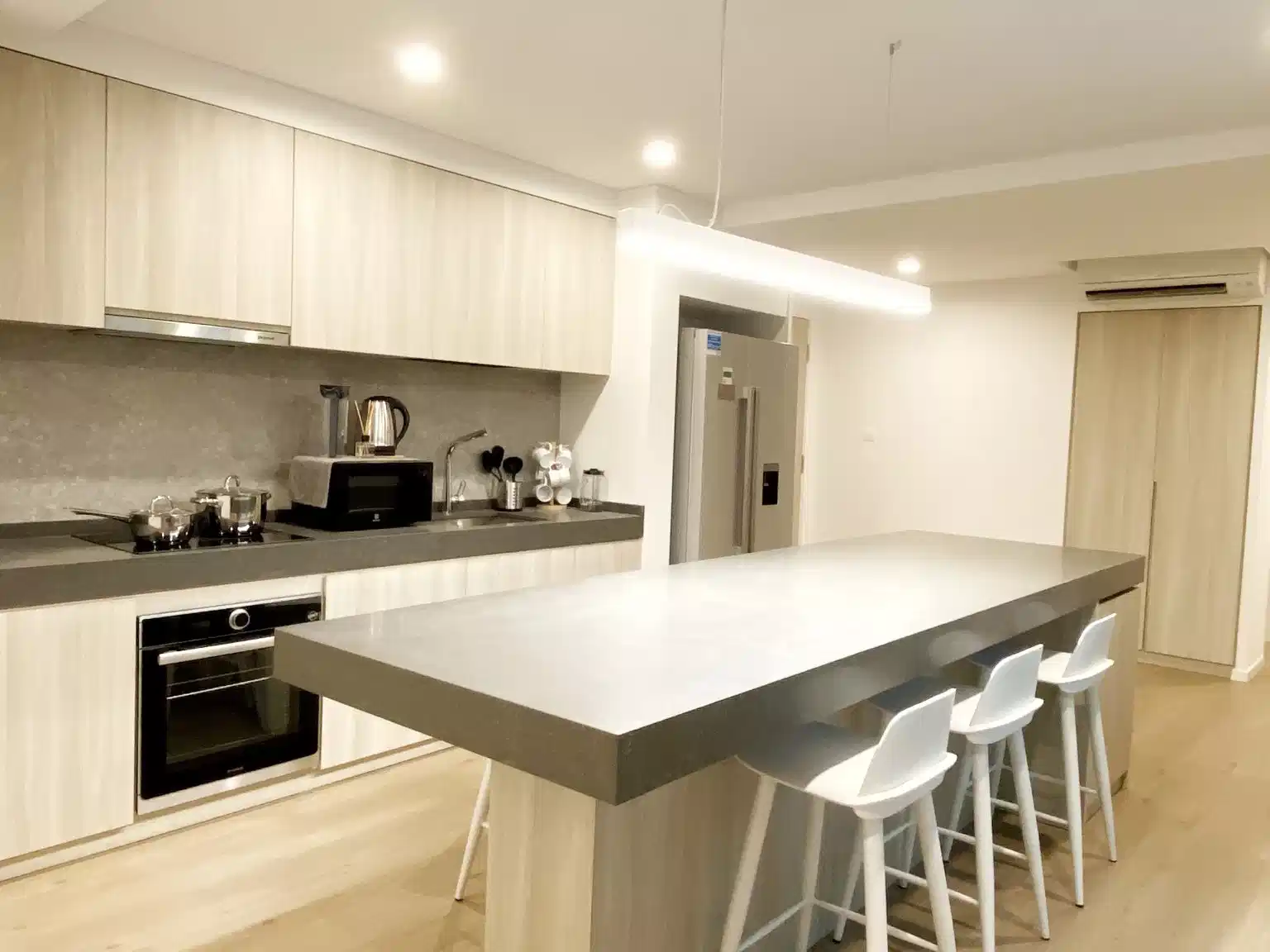 Suites @ Sophia, Rochor - Singapore, Singapore - Kitchen