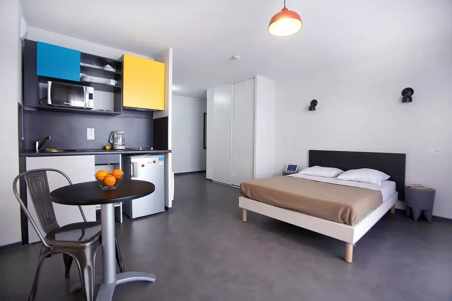 Le 124 Residence, Marseille - Marseille, France - Bedroom