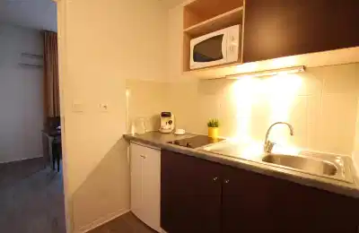 Citadelle Residence, Montpellier - Montpellier, France - Kitchen