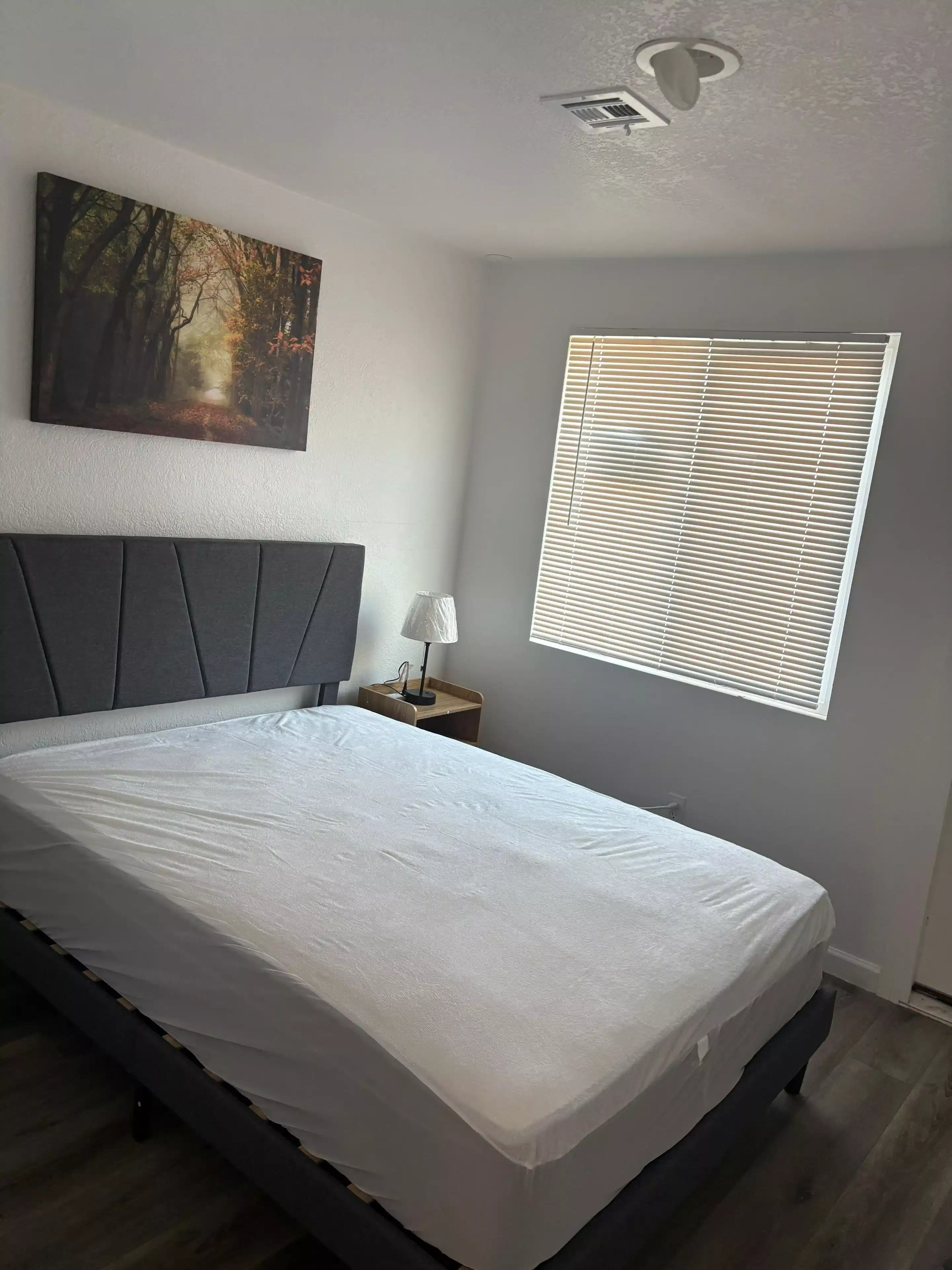 PDP 85053, Phoenix - Phoenix, Arizona, United States - #70200: Room in 7 Bed 2 Bath - Bedroom