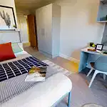 Edinburgh-Fountainbridge-Bedrooms-Silver_En_Suite_Plus(7)