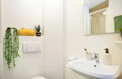 Amenities?w=400&h=260&fit=crop&q=40&auto=format&trim=auto