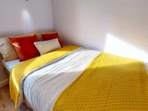 Bronze 2 Bed Apartment - Bedroom