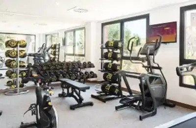 Vicalvaro, Madrid - Madrid, Spain - Amenities