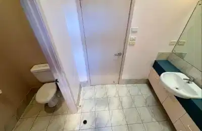 Room in a 4 Bedroom Apartment, 29 Brookvale Rd, Windsor Gardens, Australia SA 5087 - Adelaide, South Australia, Australia - Room 1 - Bathroom