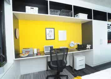 Amenities?w=400&h=260&fit=crop&q=40&auto=format&trim=auto