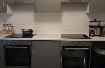 Room in a 6 Bedroom Apartment, 59 South Circular Road, Portobello, Dublin 8, D08 Y95H - Dublin, Ireland - Kitchen