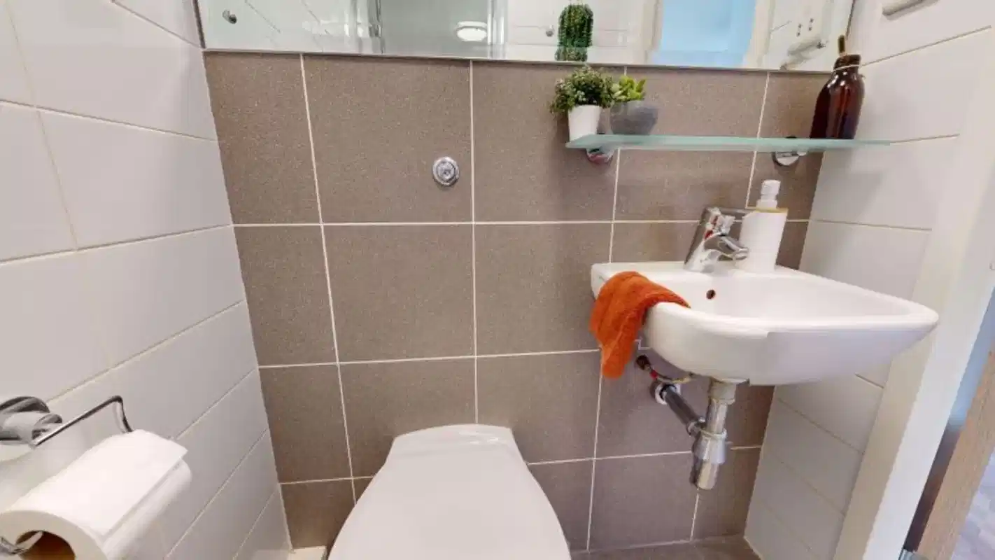 Amenities?w=400&h=260&fit=crop&q=40&auto=format&trim=auto