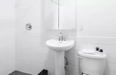 163 Stanton St, New York - New York City, New York, United States - Bathroom