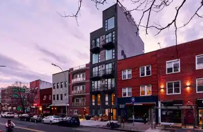 443 Graham Ave, New York - New York City, New York, United States - Exterior