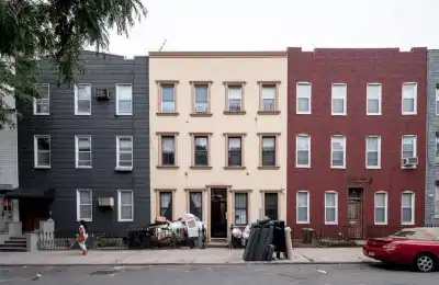 284 Powers St, Brooklyn - New York City, New York, United States - Exterior