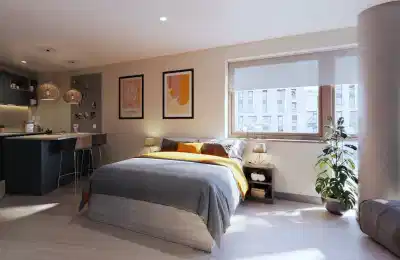 Common Area?w=400&h=260&fit=crop&q=40&auto=format&trim=auto