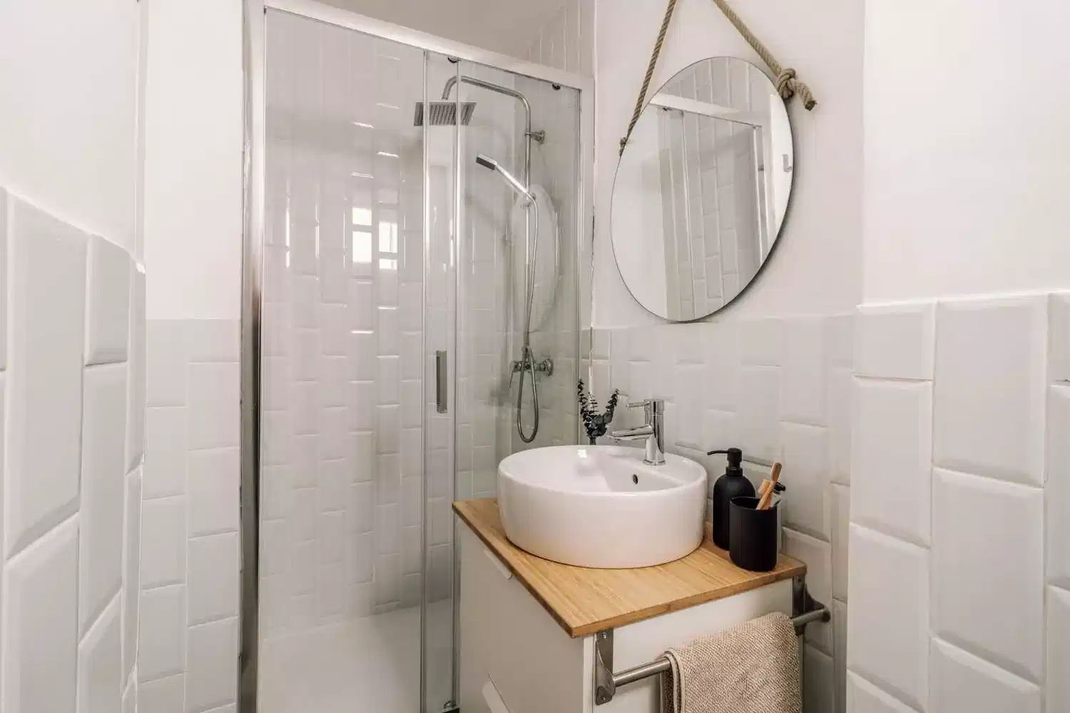 4 Bedrooms 4 Bathroom - (LOBRAS) - Bedroom?w=400&h=260&fit=crop&q=40&auto=format&trim=auto