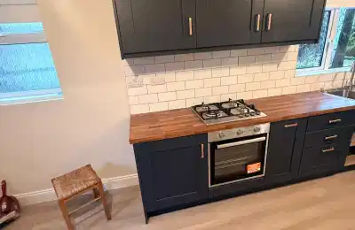 Room in a 10 Bedroom Apartment, Fairhill House, Northcote Avenue, Dun Laoghaire Co. Dublin A96 HT97 - Dublin, Ireland - Kitchen