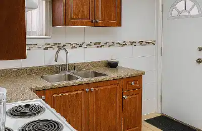 SPR V5M2Z4, Vancouver - Vancouver, Canada - Kitchen
