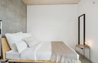 UNP 10553, Berlin - Berlin, Germany - Room in 3 Bed 1 Bath - Bedroom