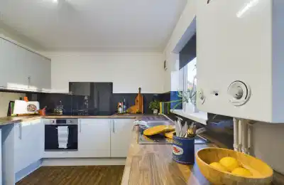 25 Brookside, Derby - Derby, England, United Kingdom - 6 Bedroom House - Kitchen