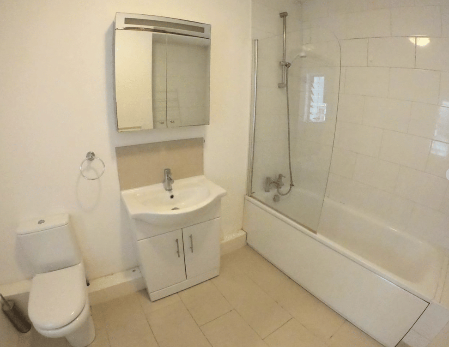 Flat 30 York Street 1, London - London, England, United Kingdom - Bathroom