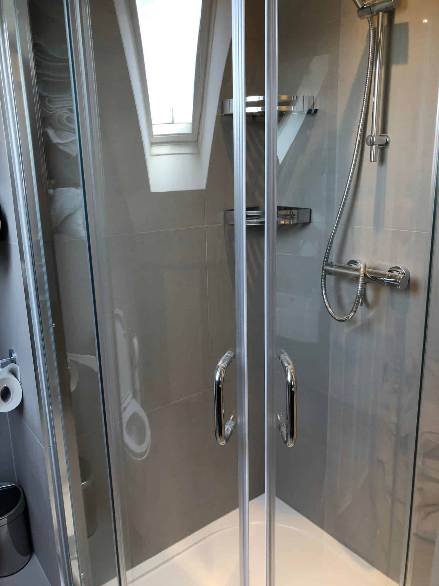 43 Horsley Road, London - London, England, United Kingdom - Bathroom