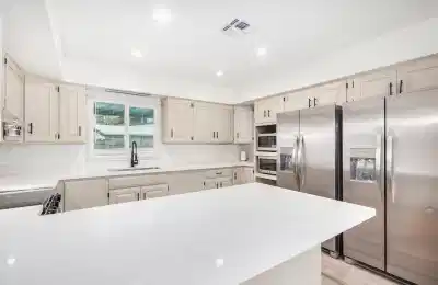#18397: Room in 8 Bed 2 Bath - Bathroom?w=400&h=260&fit=crop&q=40&auto=format&trim=auto