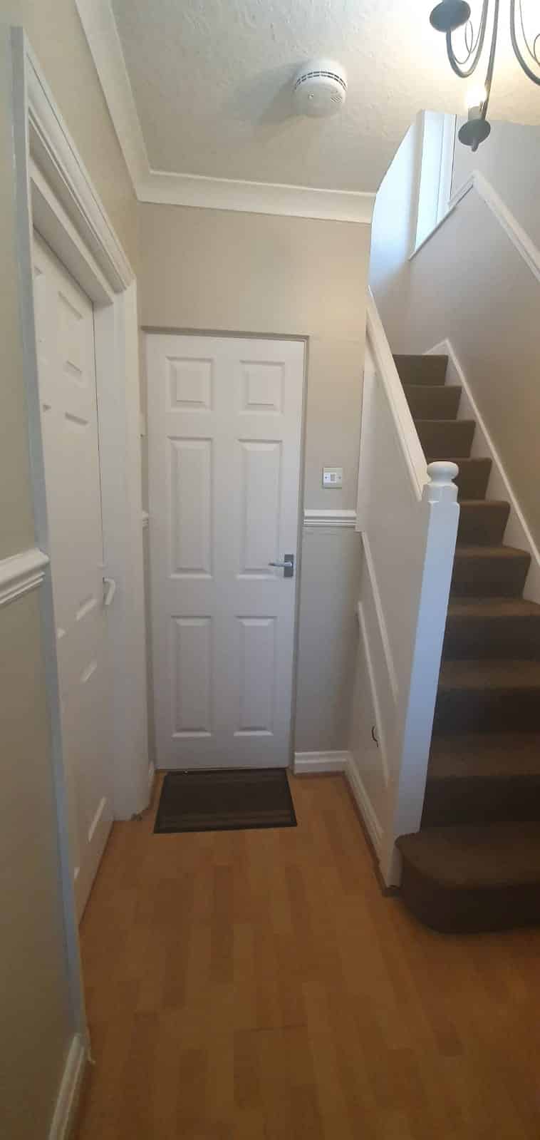 Kitchen?w=400&h=260&fit=crop&q=40&auto=format&trim=auto