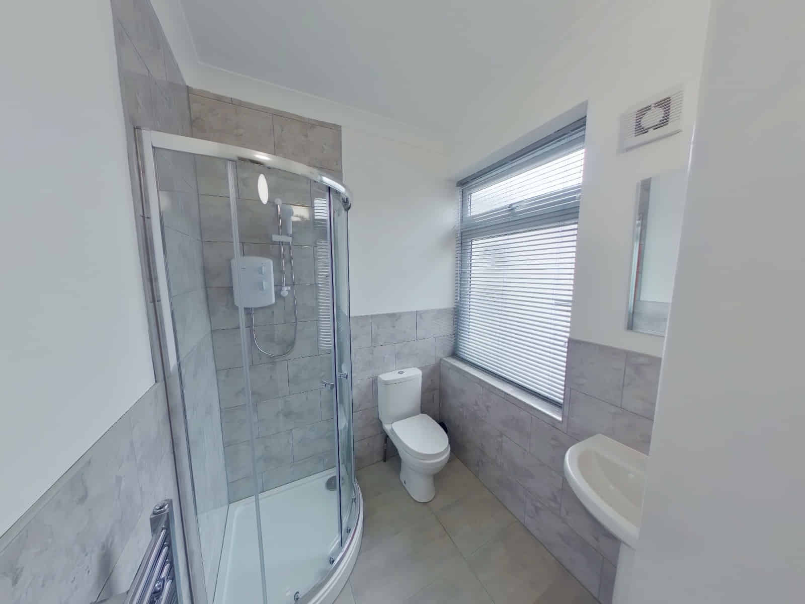 12 Studios at Richmond Road, Lincoln - Lincoln, England, United Kingdom - Bathroom