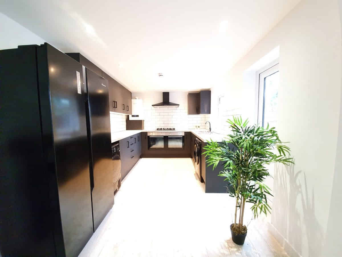 103 Cranborne Road, Liverpool - Liverpool, England, United Kingdom - Kitchen