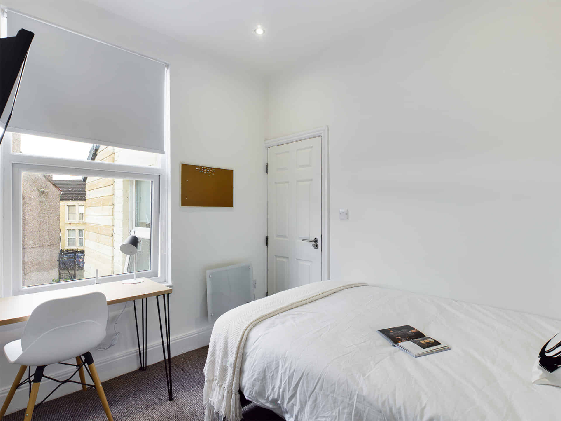 107 Hall Lane, Liverpool - Liverpool, England, United Kingdom - Bedroom